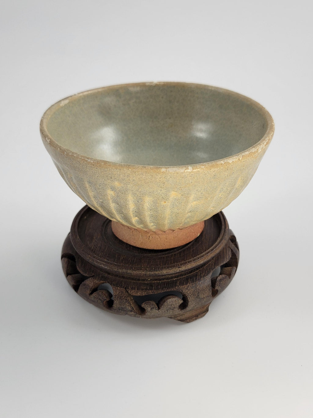 Song Dynasty Longquan Celadon Bowl, China 12th C.