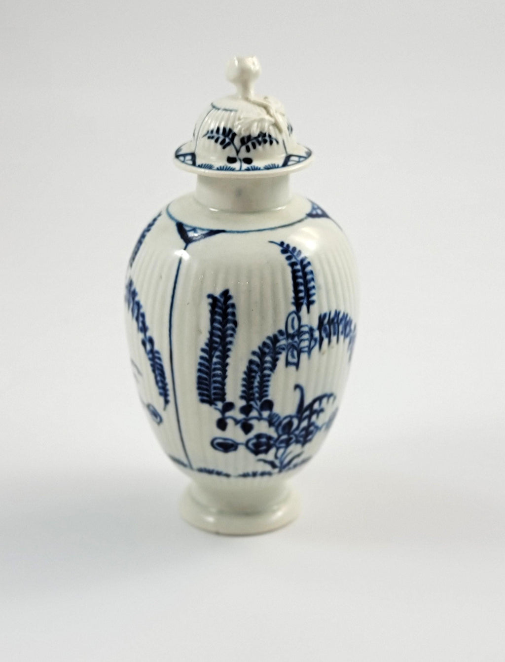 Worcester Tea Canister, c.1775, English Blue and White Porcelain, First Period