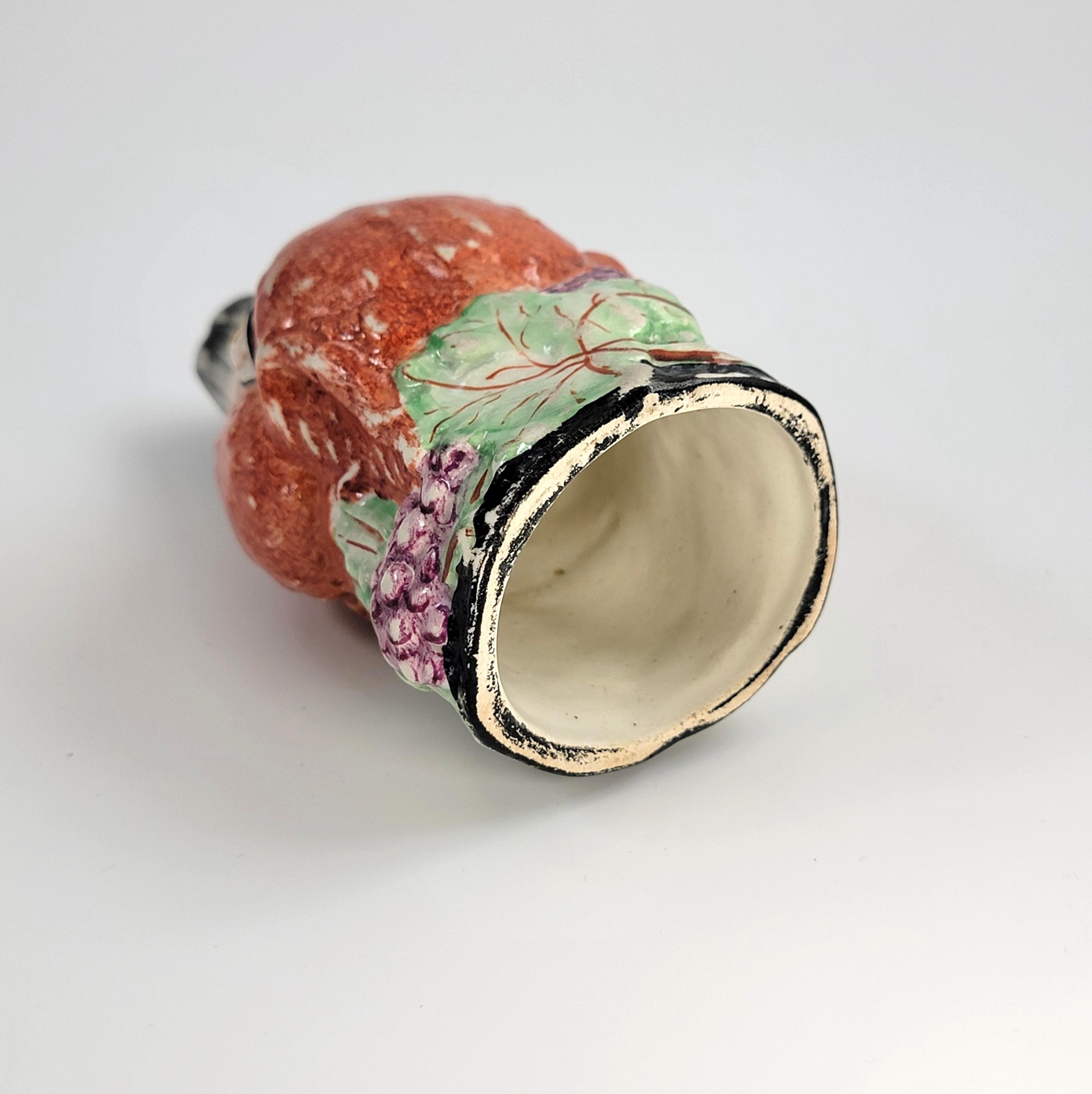 Rare Royal Staffordshire Porcelain Stirrup Cup, circa 1820-1840