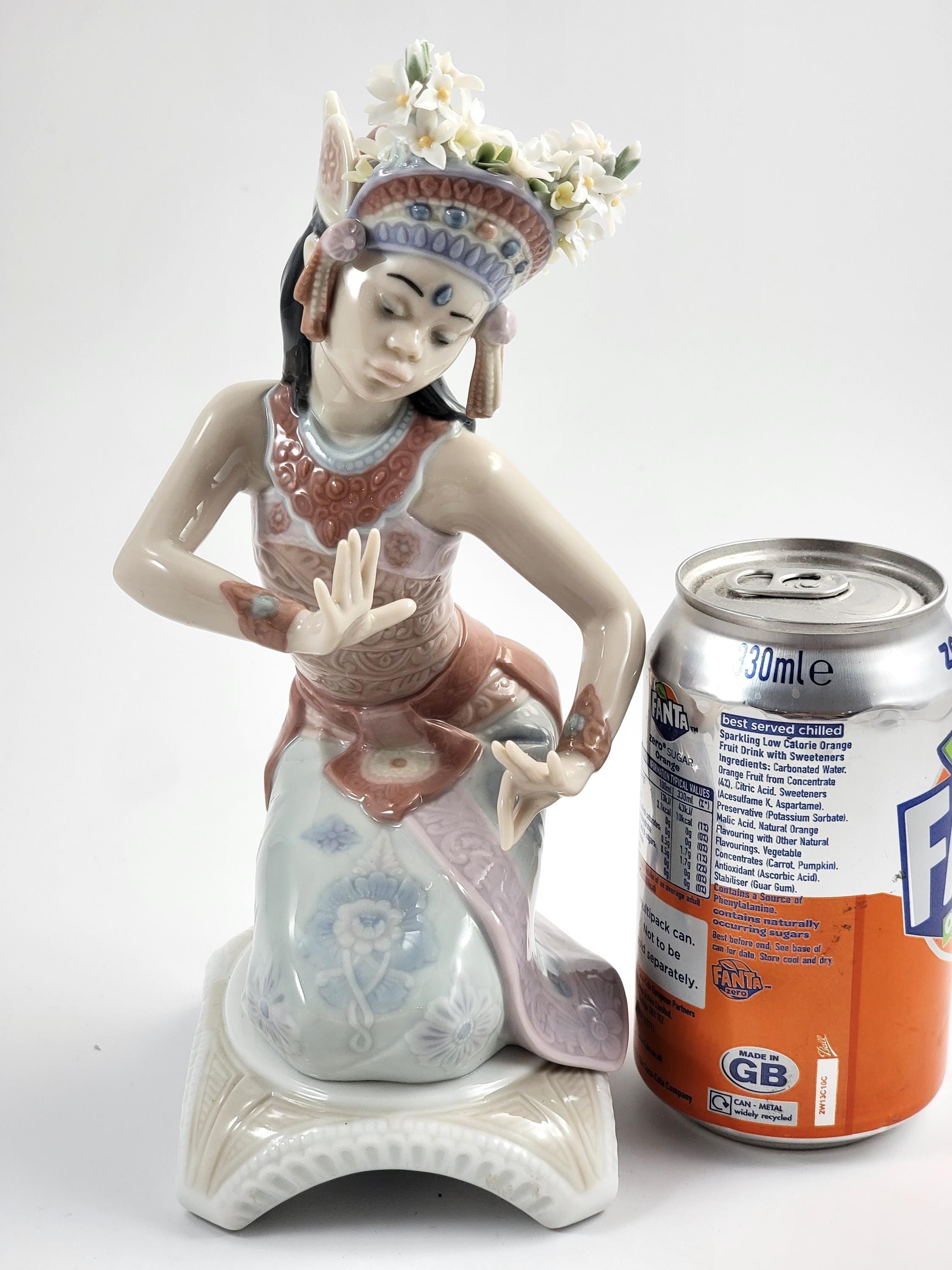 Lladro Bali Dancer, Model 6142, Indian Pose, 1993,Rare