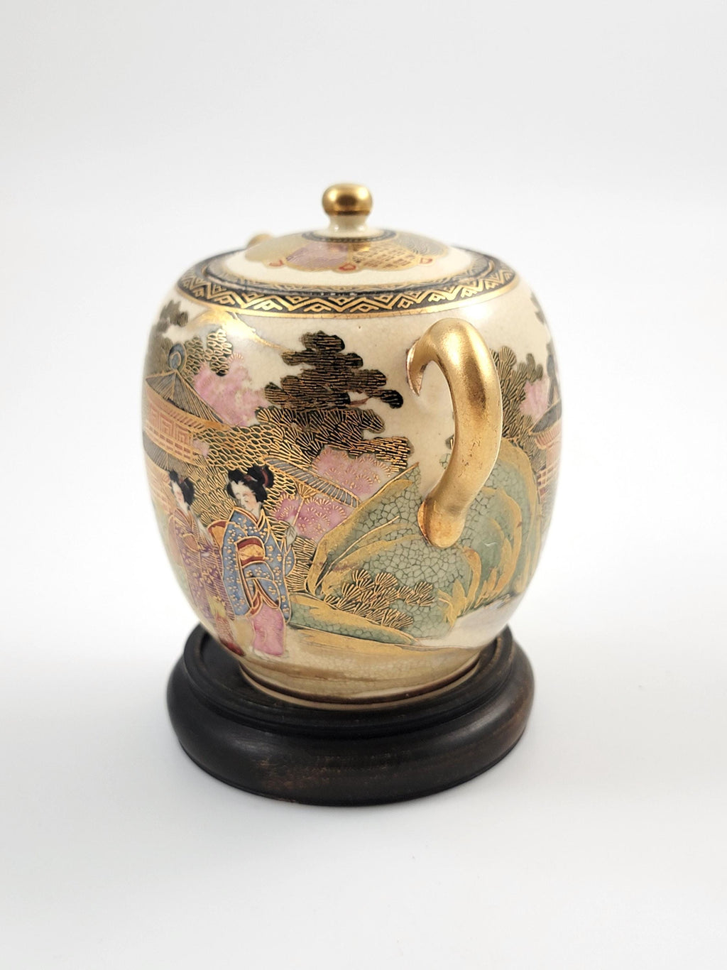 Meiji Period Satsuma Sugar Bowl: Signed Shozan, Kyoto Studio c.1880, with Stand