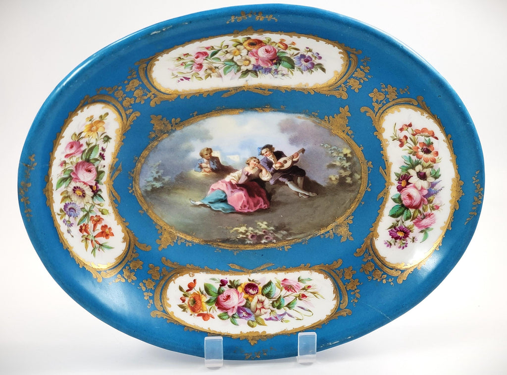 Large Porcelain Tray by Samson, Paris, Bleu Céleste Ground, Watteau Scene, Apocryphal Mark, с. 1880