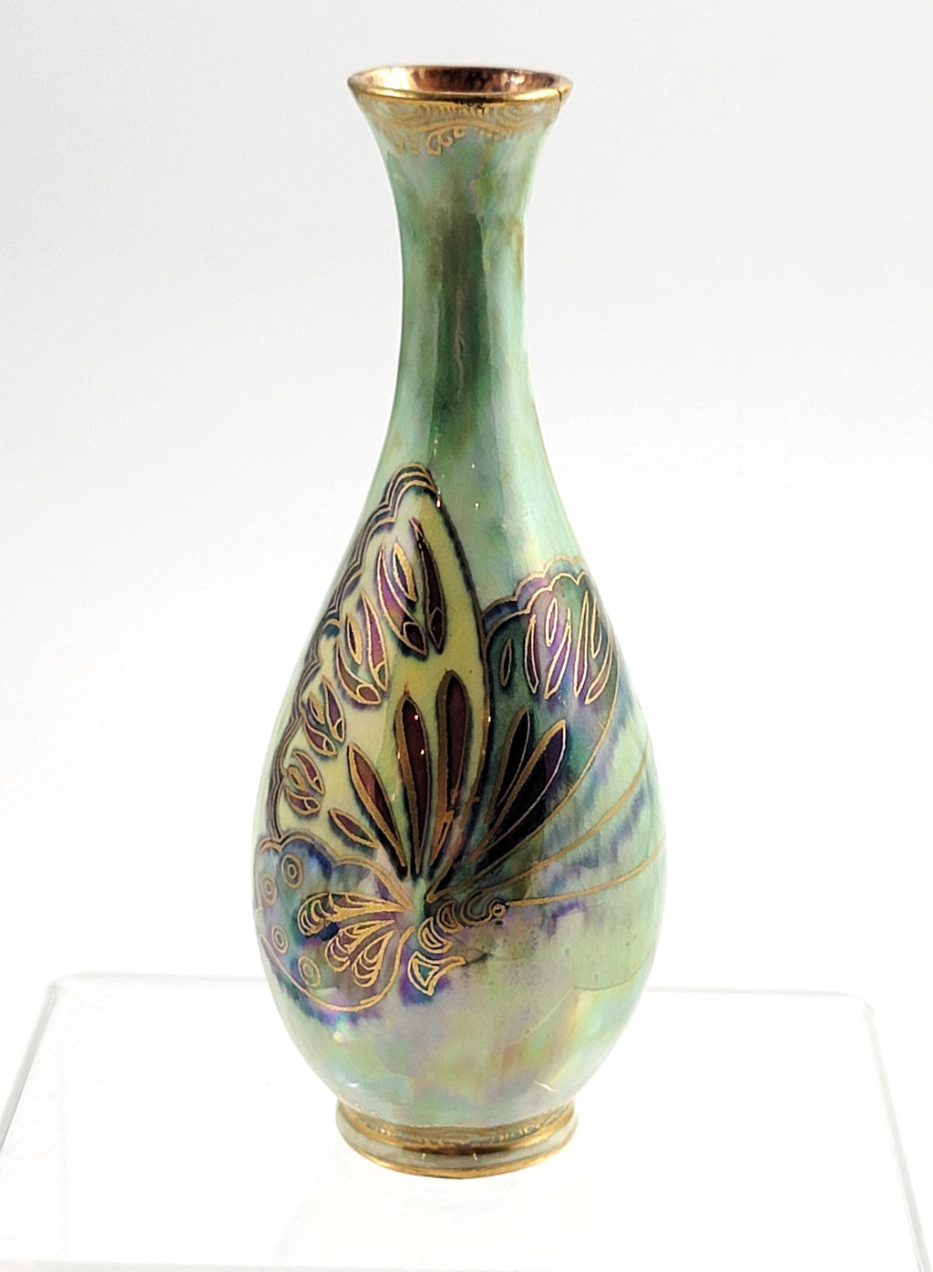 Makeig-Jones Wedgwood Lustre Vase Z4832, Butterflies, Rare