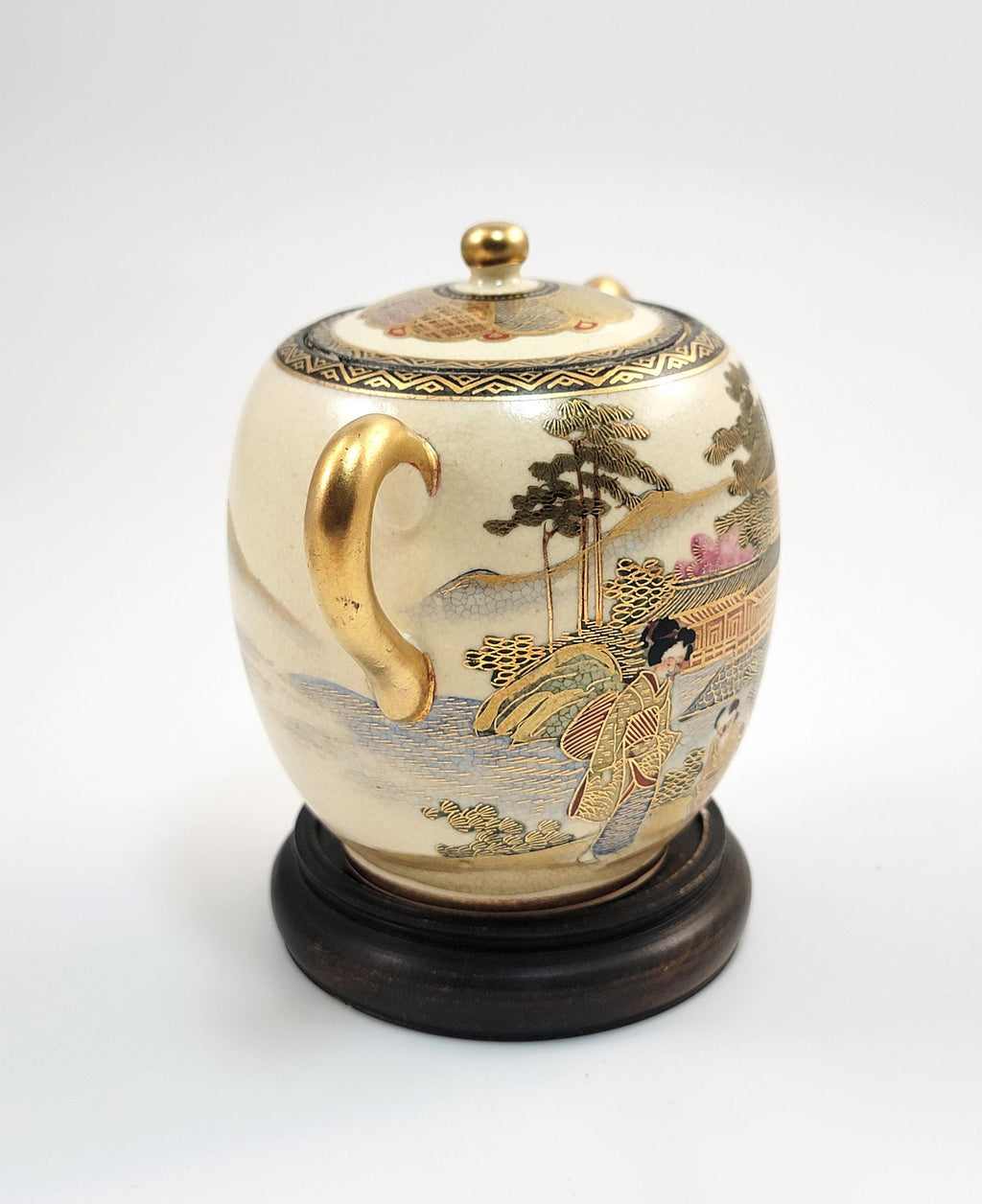 Meiji Period Satsuma Sugar Bowl: Signed Shozan, Kyoto Studio c.1880, with Stand