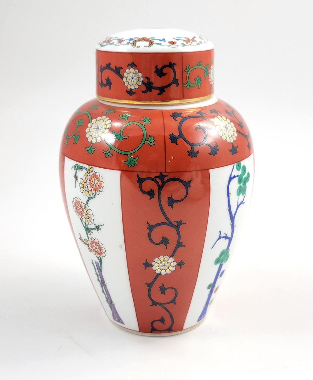 Herend Tea Caddy/Ginger Jar, Handpainted, Siang Rouge Red Dynasty, 20th Century