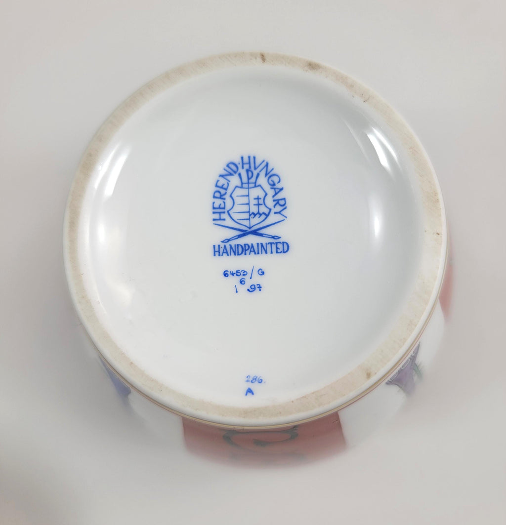 Herend Tea Caddy/Ginger Jar, Handpainted, Siang Rouge Red Dynasty, 20th Century