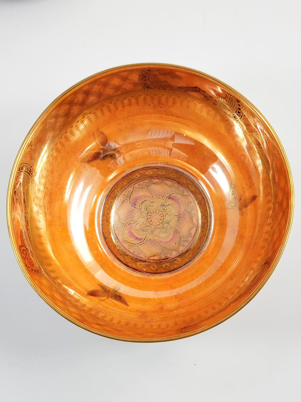 Daisy Makeig-Jones Wedgwood Butterfly Lustre Bowl, Mother-of-Pearl & Orange, Z4832, c.1915, Hand Painted