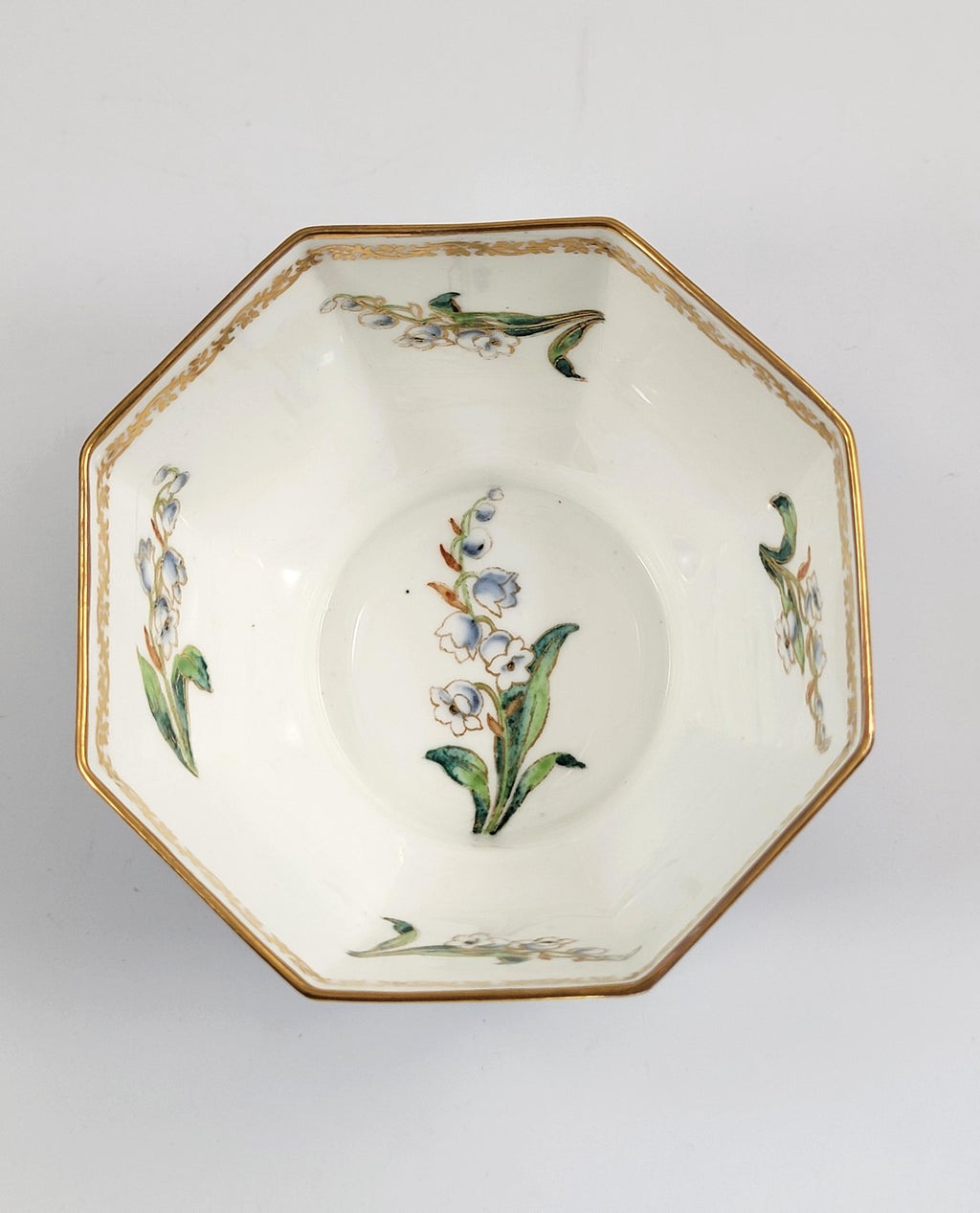 Rare Wedgwood Lustre Bowl: Lily of the Valley, Powder Blue, Antique Porcelain c.1917