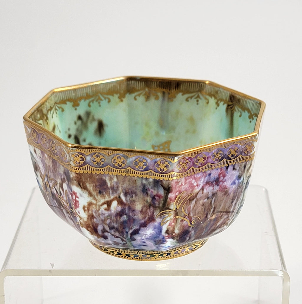 Wedgwood Fairyland Lustre Celestial Dragon Bowl Pinky Mauve Z4831 Daisy Makeig-Jones c.1915
