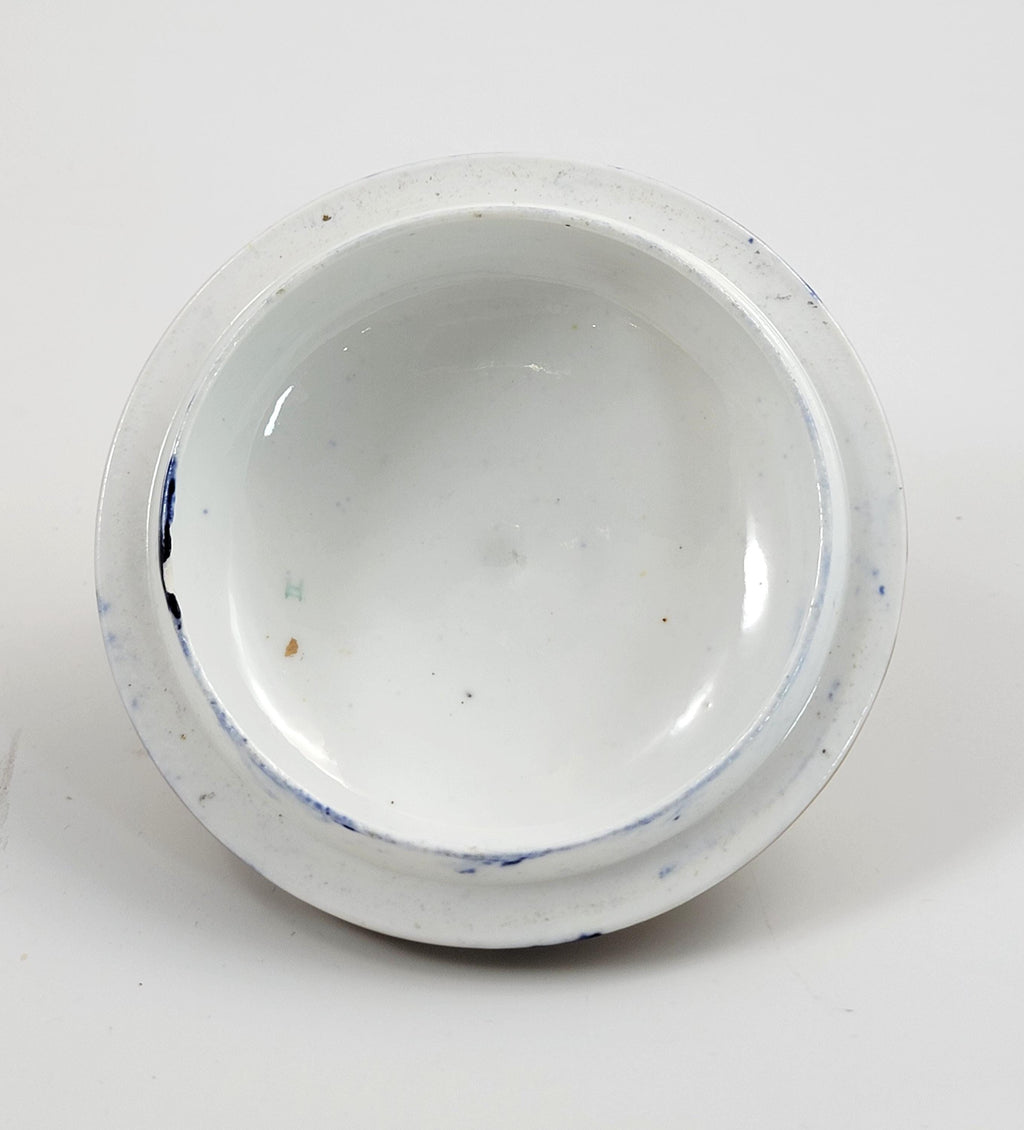 Spode Imari Porcelain Chocolate Cup & Cover, Rare Pearl Border, Hand Painted c. 1815