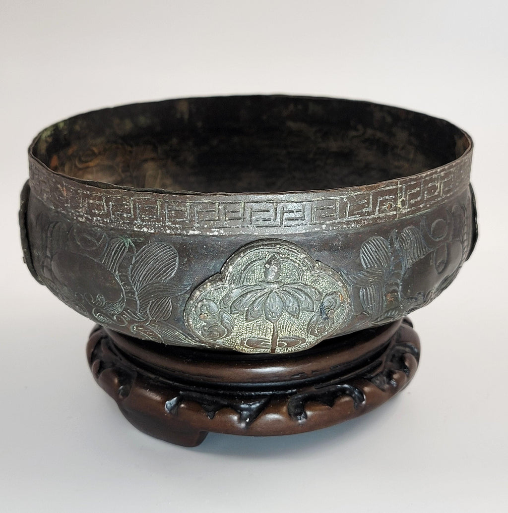 Japanese Edo Bronze Archaic Bowl, Riveted Cartouches, c.1700-1750