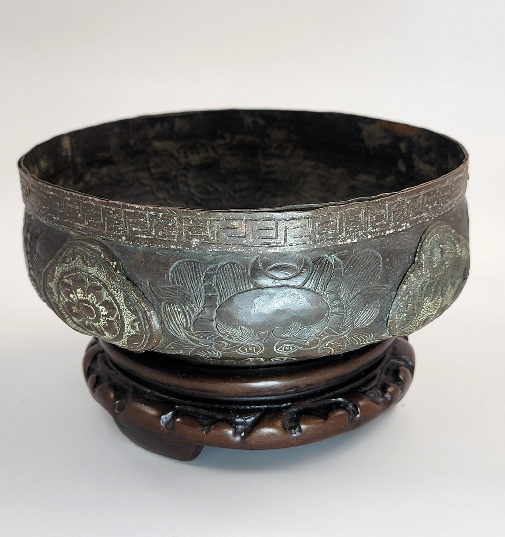 Japanese Edo Bronze Archaic Bowl, Riveted Cartouches, c.1700-1750
