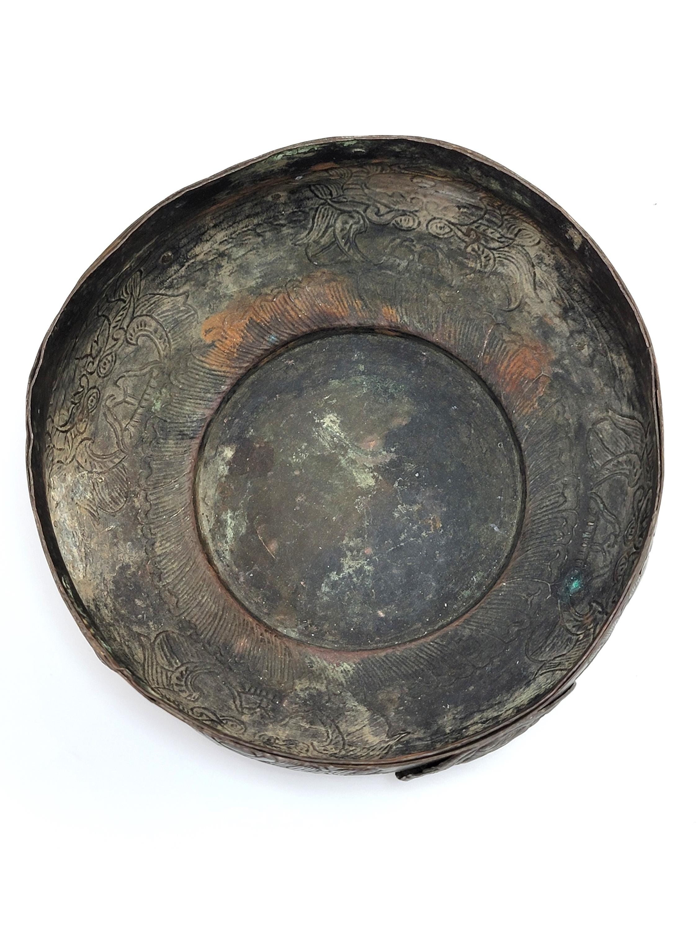 Japanese Edo Bronze Archaic Bowl, Riveted Cartouches, c.1700-1750