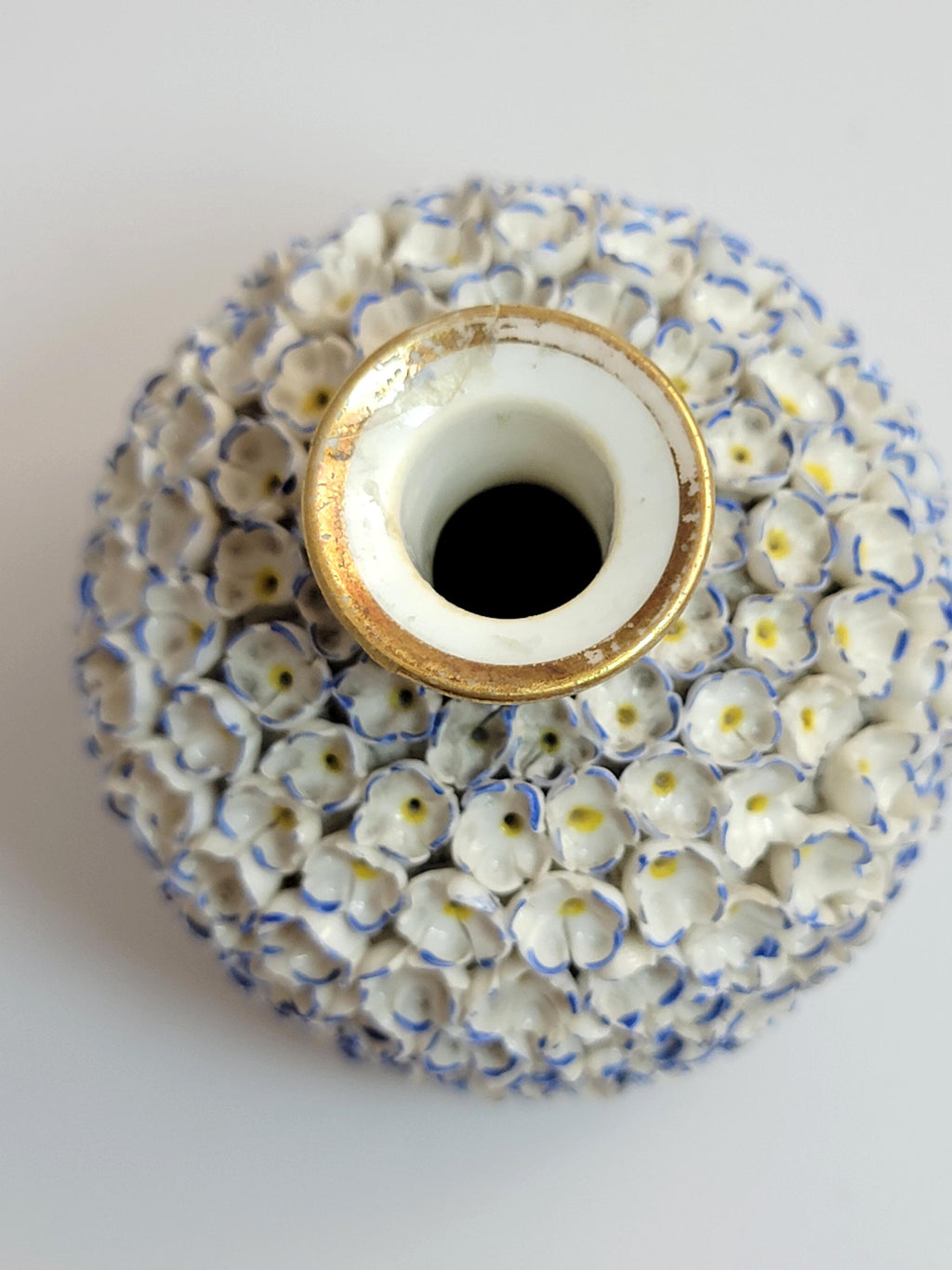 Royal Worcester Porcelain Perfume Bottle, Hand-Applied Forget-me-not Encrustation, c. 1870 – Rare Victorian Collectible Gift