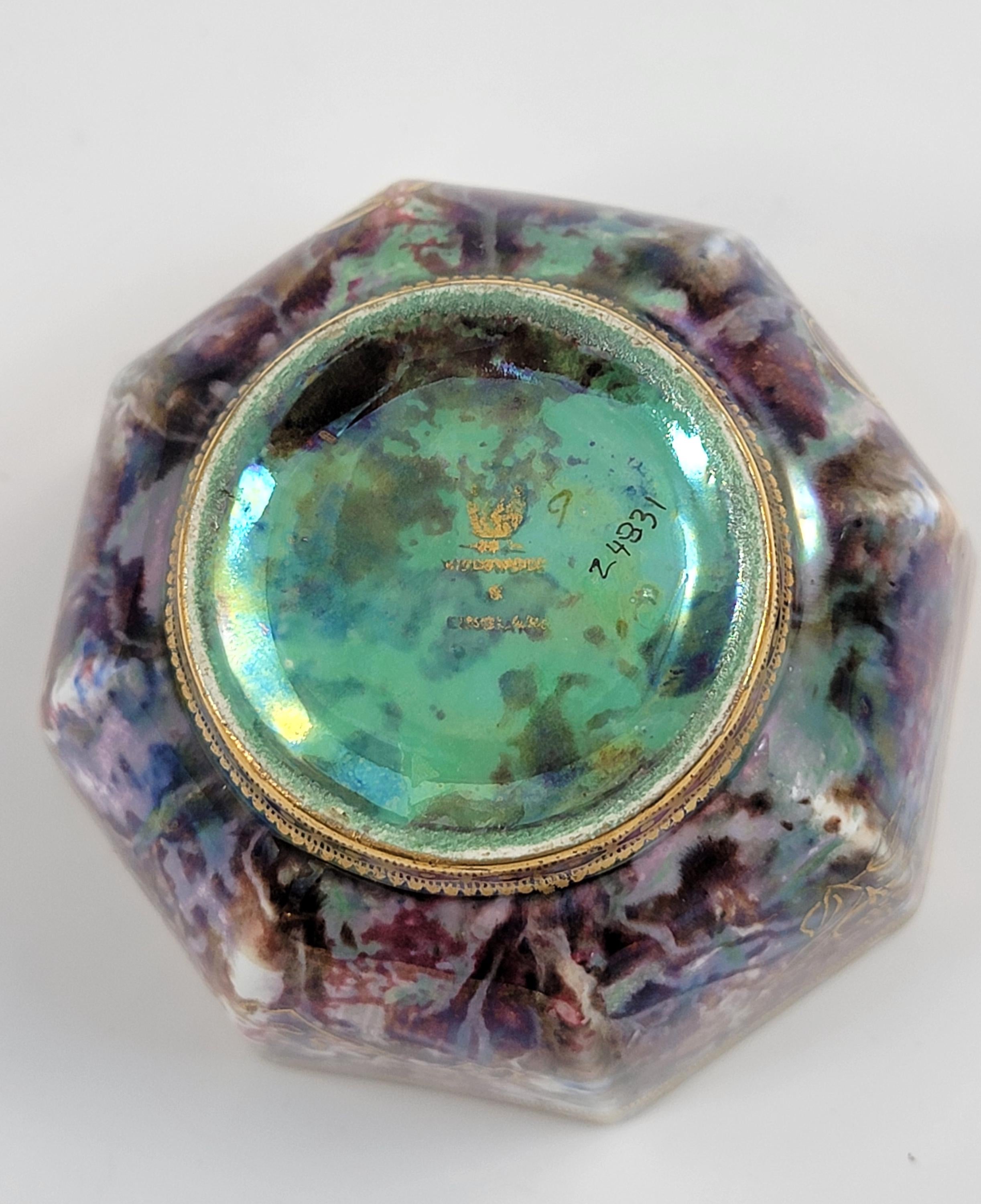 Wedgwood Fairyland Lustre Celestial Dragon Bowl Pinky Mauve Z4831 Daisy Makeig-Jones c.1915