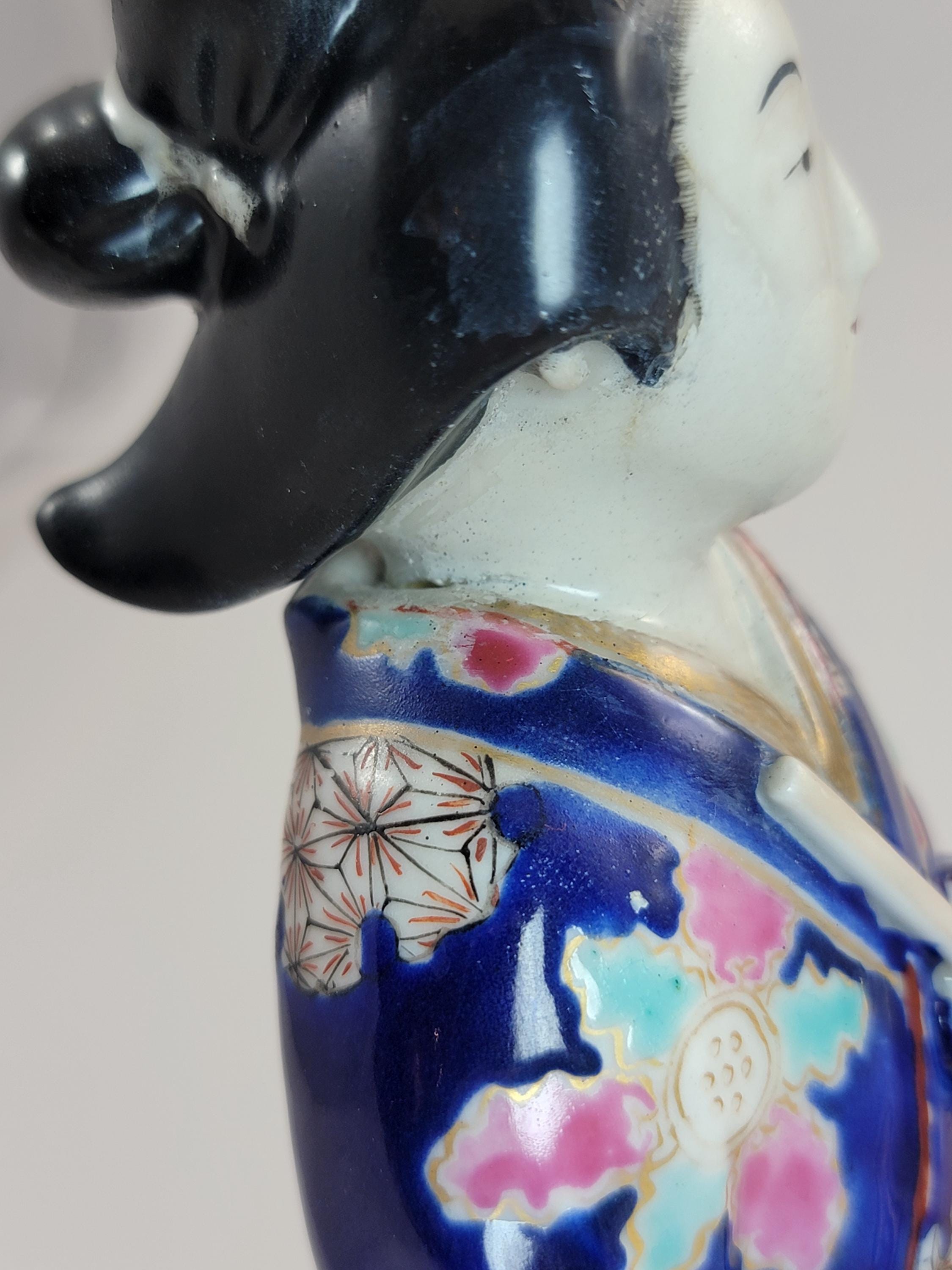 Antique Japanese Kutani Bijin Musician with Shime-Daiko, Meiji c. 1890