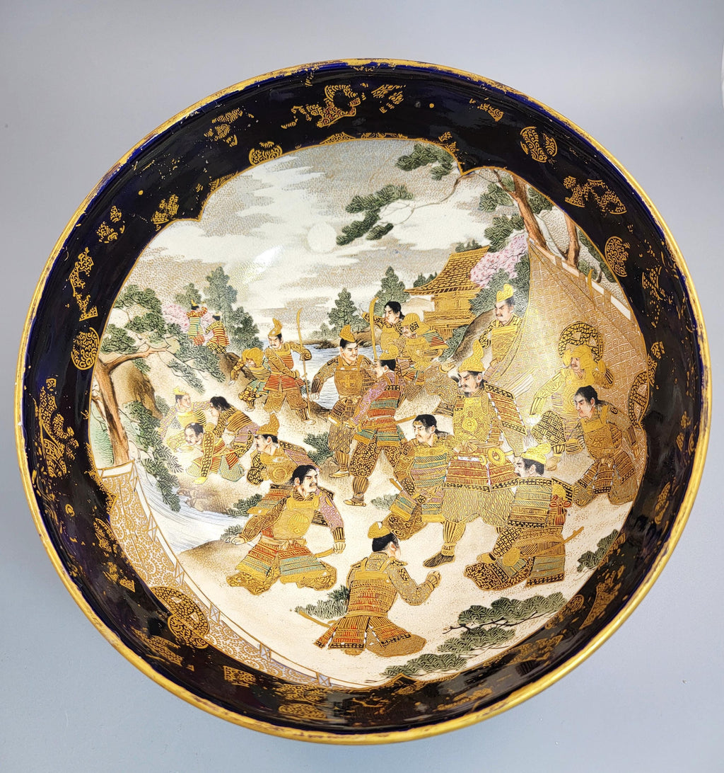 Kinkozan Kyoto Satsuma Bowl — Samurai Night Battle, Shimazu Crest, c.1900