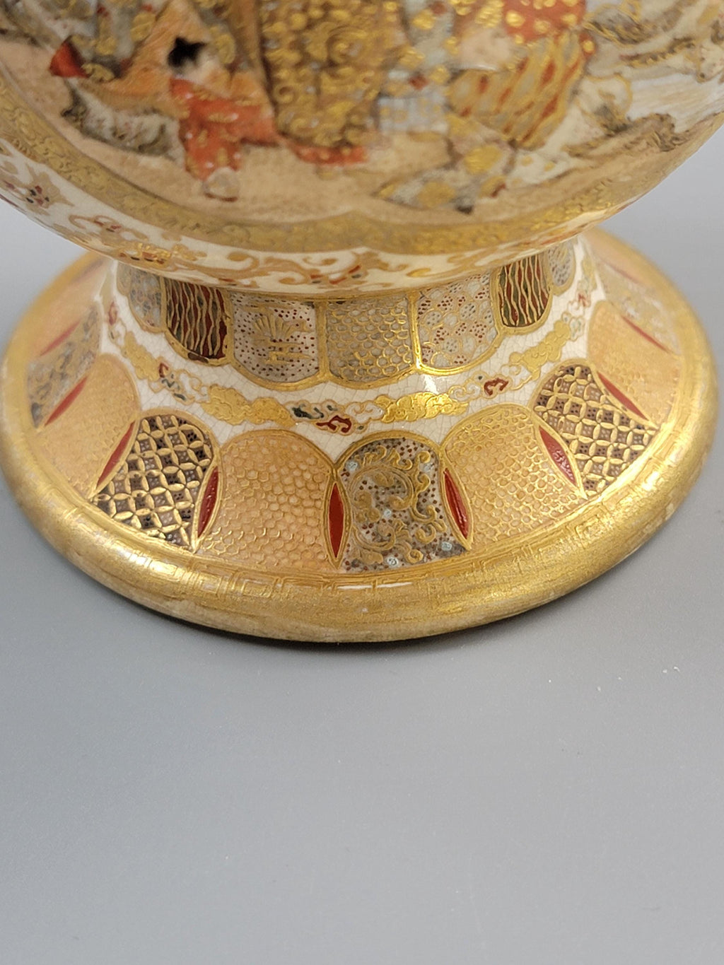 Pair of Japanese Satsuma Vases, Attributed to Kinkozan, c.1895