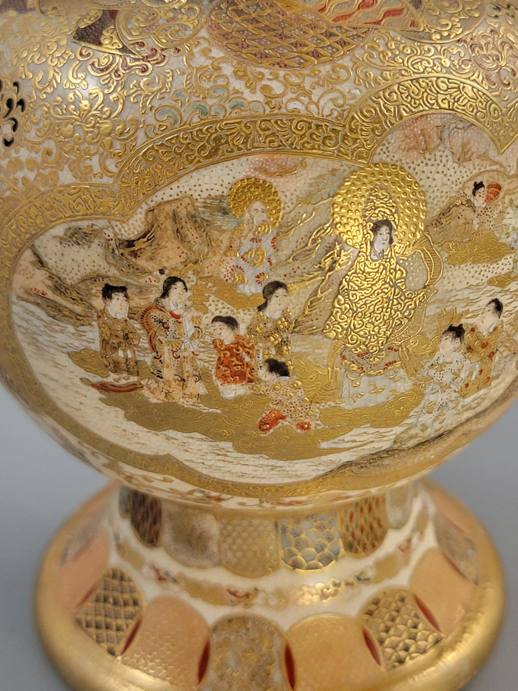 Pair of Japanese Satsuma Vases, Attributed to Kinkozan, c.1895