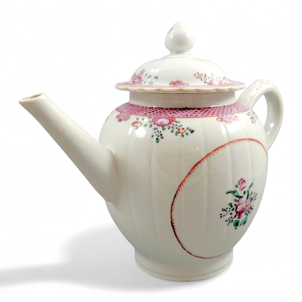 Antique Chinese export famille rose teapot, Qianlong period c.1740–60, floral rococo pink trellis, porcelain hand-painted tea ware