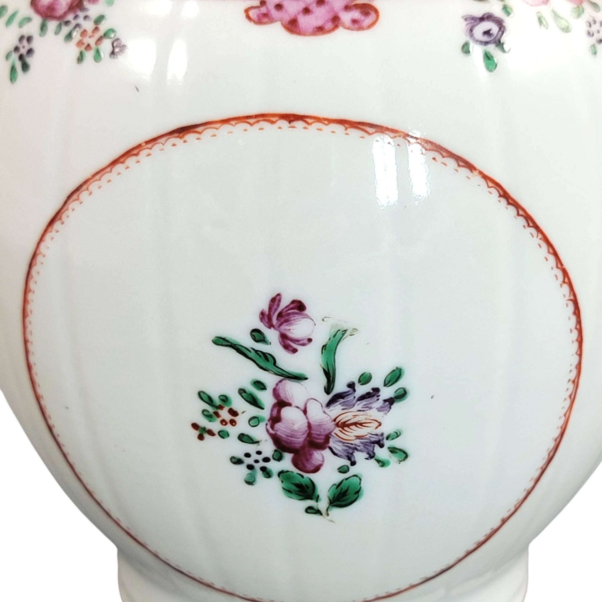Antique Chinese export famille rose teapot, Qianlong period c.1740–60, floral rococo pink trellis, porcelain hand-painted tea ware
