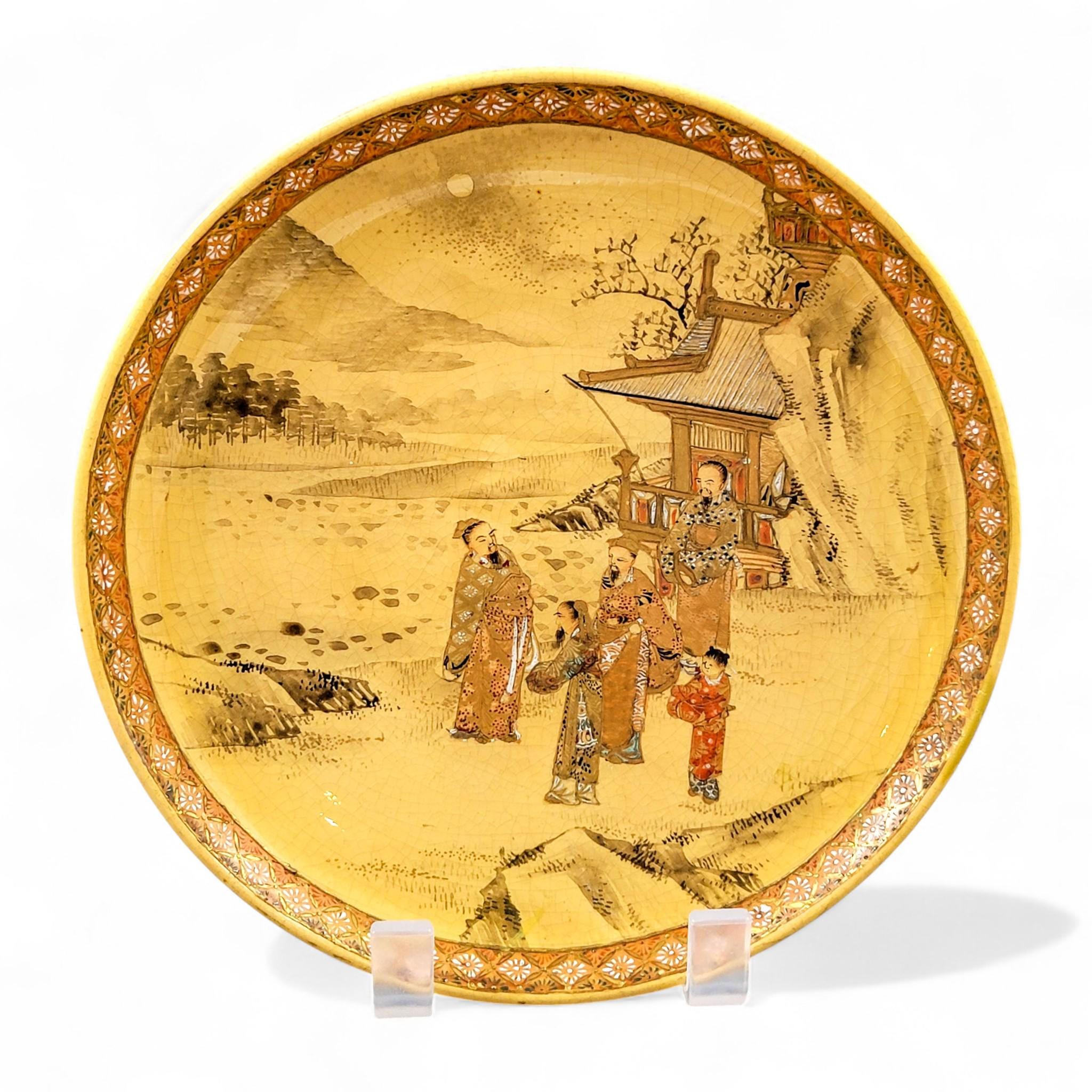 Meiji Kyoto Satsuma Plate by Taizan, Signed