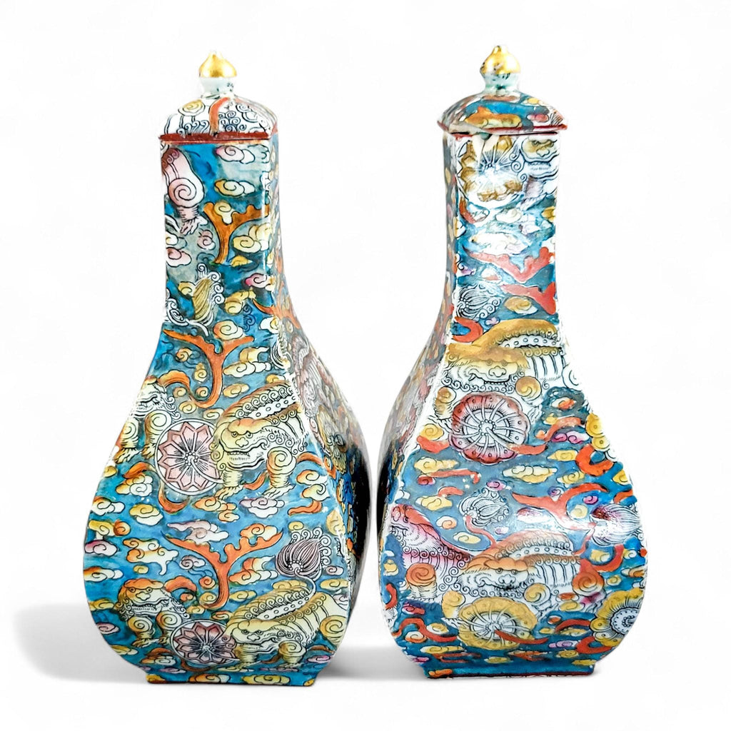 Pair of Mason’s Ironstone “Bandana” Pattern Lidded Jars, c.1810–1815, Rare