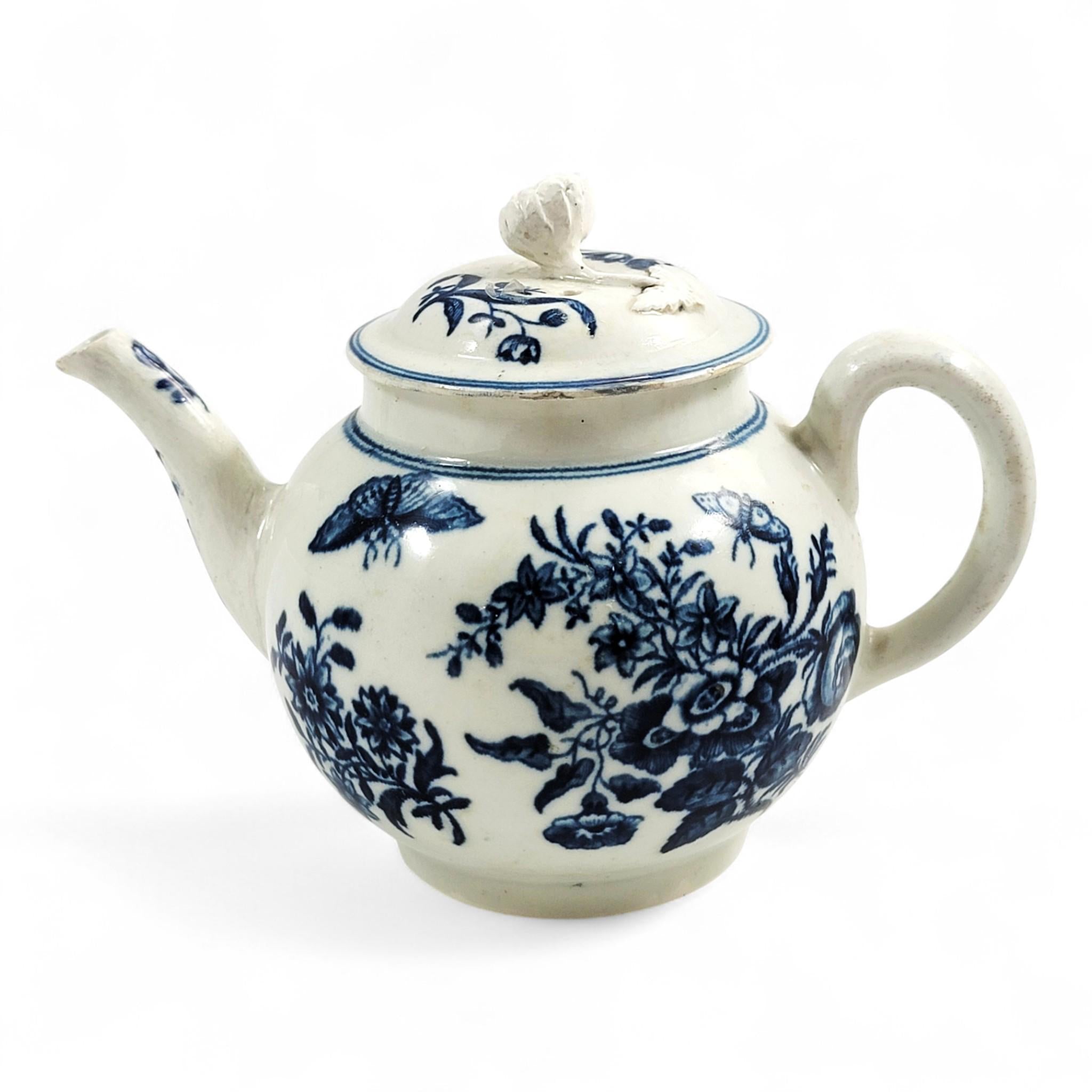 First Period Worcester Porcelain Teapot, Fence Pattern, c.1760, Blue Crescent Mark