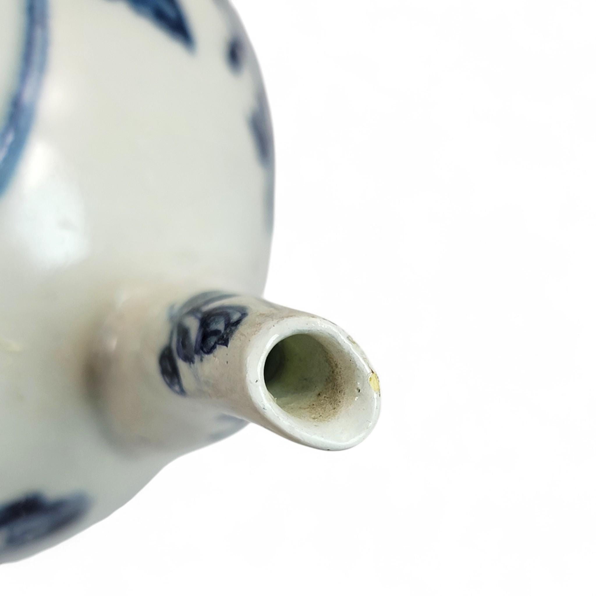 First Period Worcester Porcelain Teapot, Fence Pattern, c.1760, Blue Crescent Mark