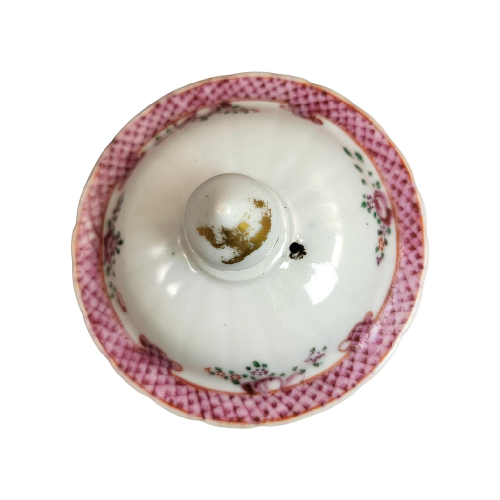 Antique Chinese export famille rose teapot, Qianlong period c.1740–60, floral rococo pink trellis, porcelain hand-painted tea ware