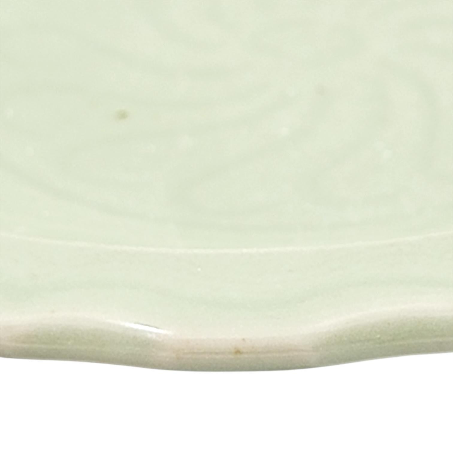 Architectural Longquan Celadon Bowl with Foliate Rim — Southern Song / Early Yuan (13th–Early 14th Century)