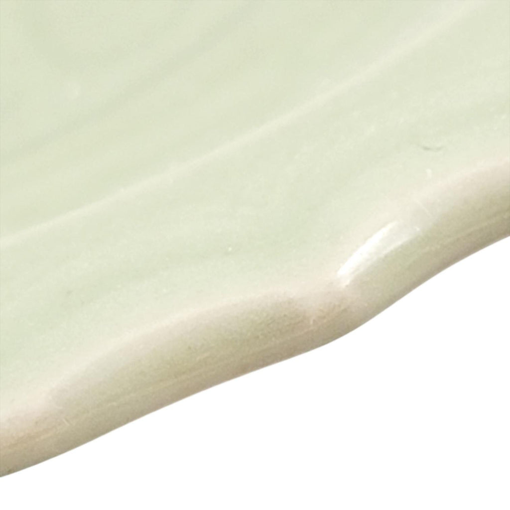 Architectural Longquan Celadon Bowl with Foliate Rim — Southern Song / Early Yuan (13th–Early 14th Century)