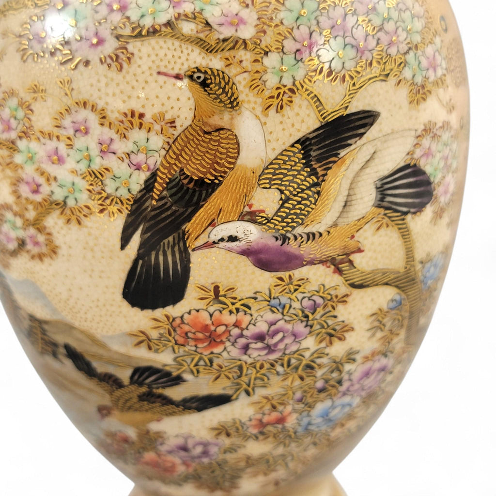 Pair Hododa (保土田造) Satsuma Vases, Shimazu Crest — Japan c. 1895–1915