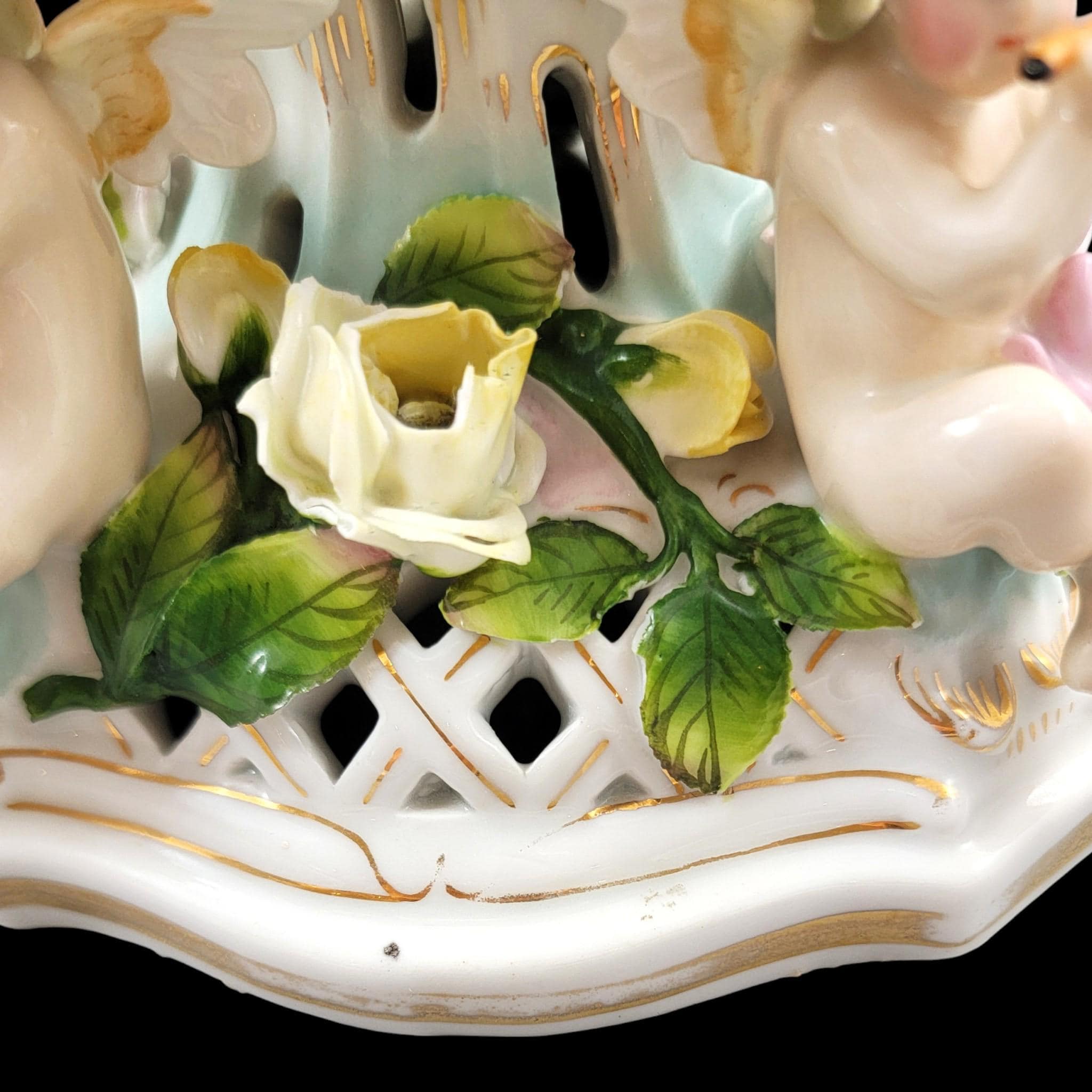 Large Schierholz Plaue floral centrepiece with putti, Dresden style porcelain, c.1907