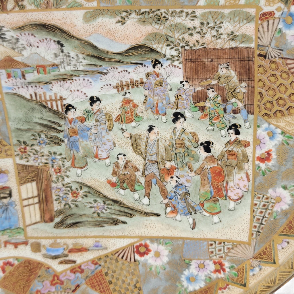 Pair of Meiji Satsuma Dishes by Shuzan for Yasuda