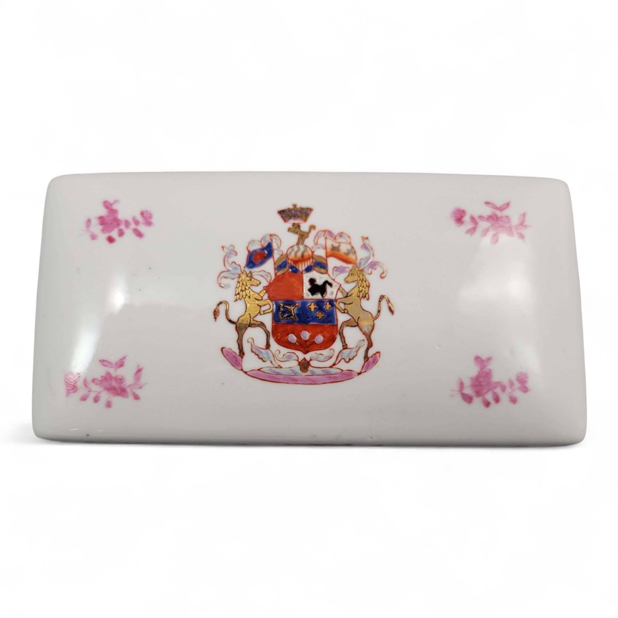 Hong Kong Famille-Rose Armorial Porcelain Boxes, Matching Pair, 20th Century