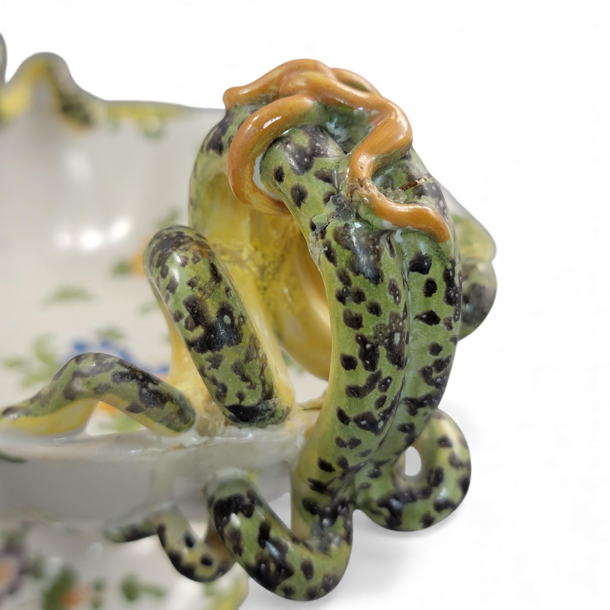 Ulisse Cantagalli majolica vase c.1880, serpent handles, Florentine Renaissance revival