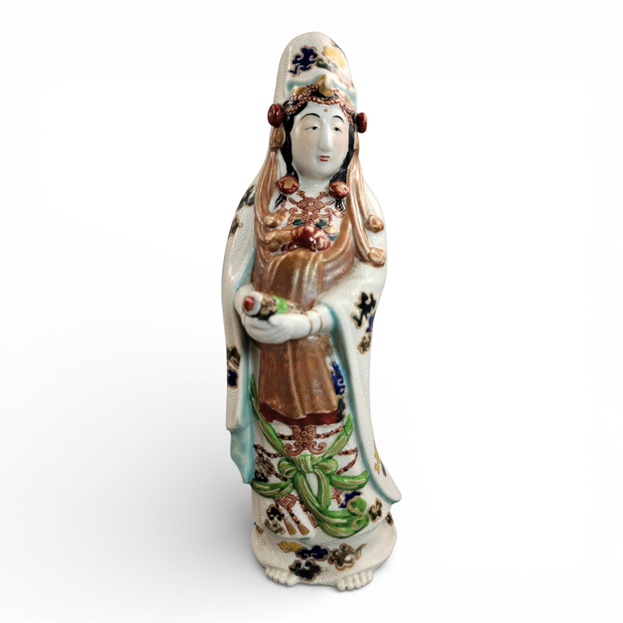 Antique Japanese Kutani porcelain Kannon Buddhist triad with attendant bodhisattvas, Meiji period c. 1880–1900