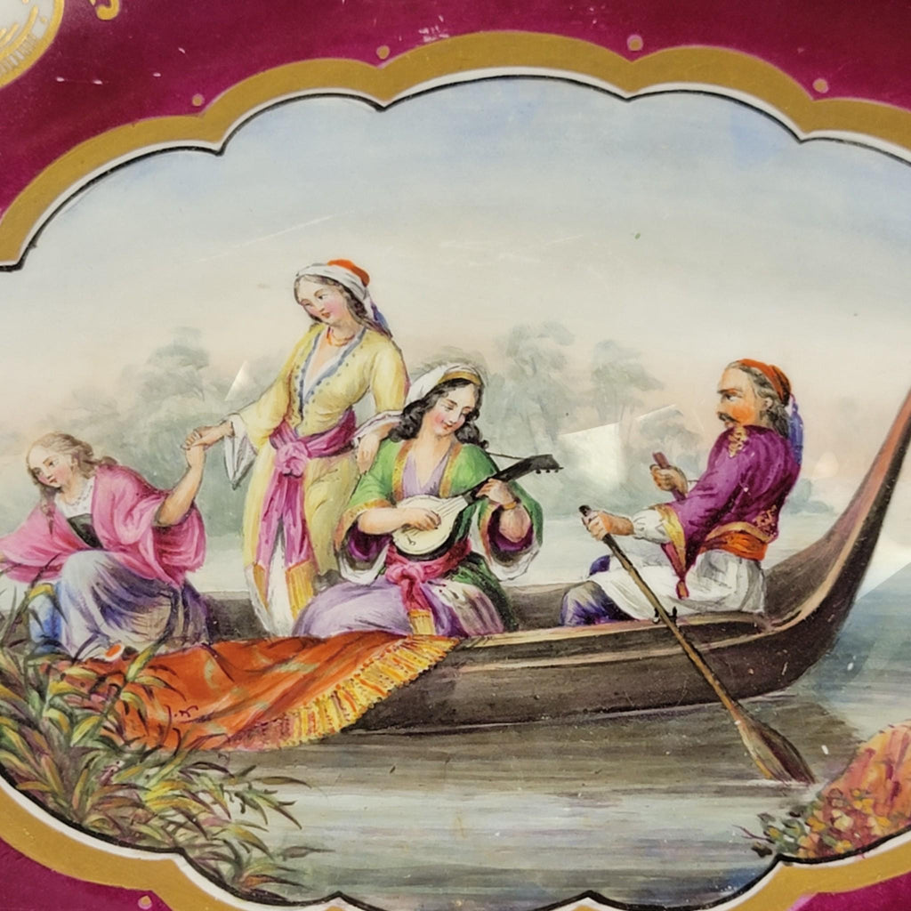 Large Chamberlain’s Worcester twin-handled serving dish with figural scene, c.1815–1820