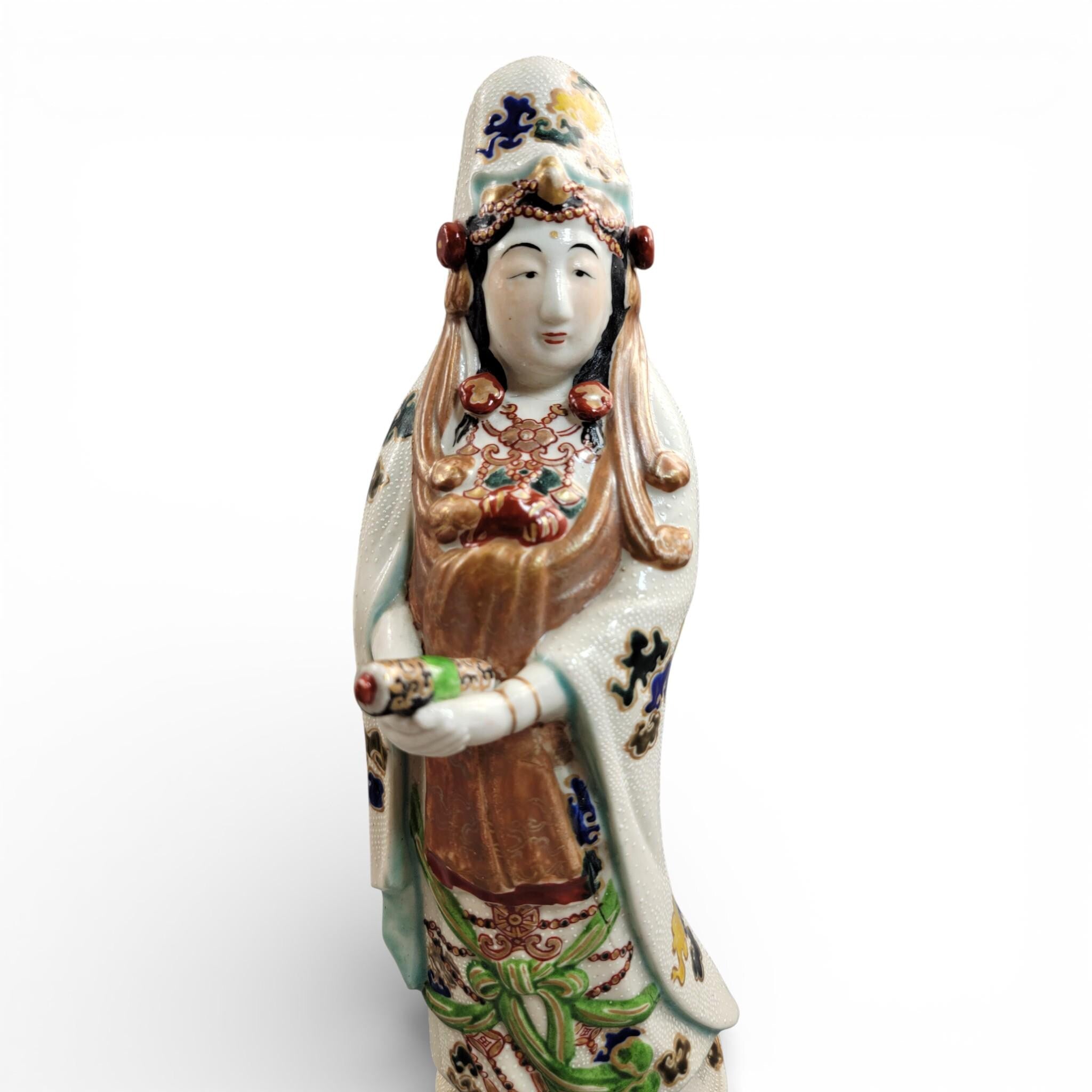 Antique Japanese Kutani porcelain Kannon Buddhist triad with attendant bodhisattvas, Meiji period c. 1880–1900