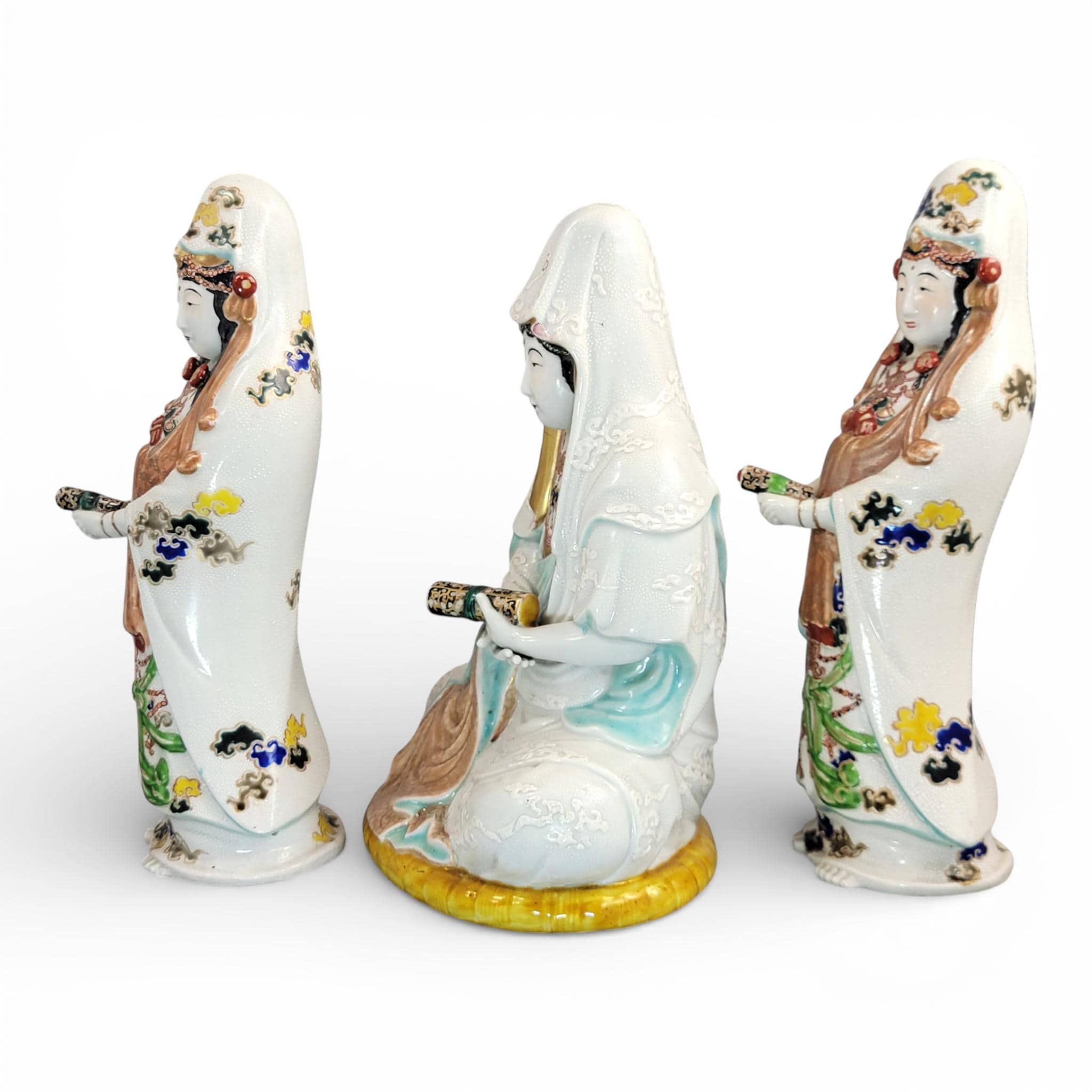 Antique Japanese Kutani porcelain Kannon Buddhist triad with attendant bodhisattvas, Meiji period c. 1880–1900