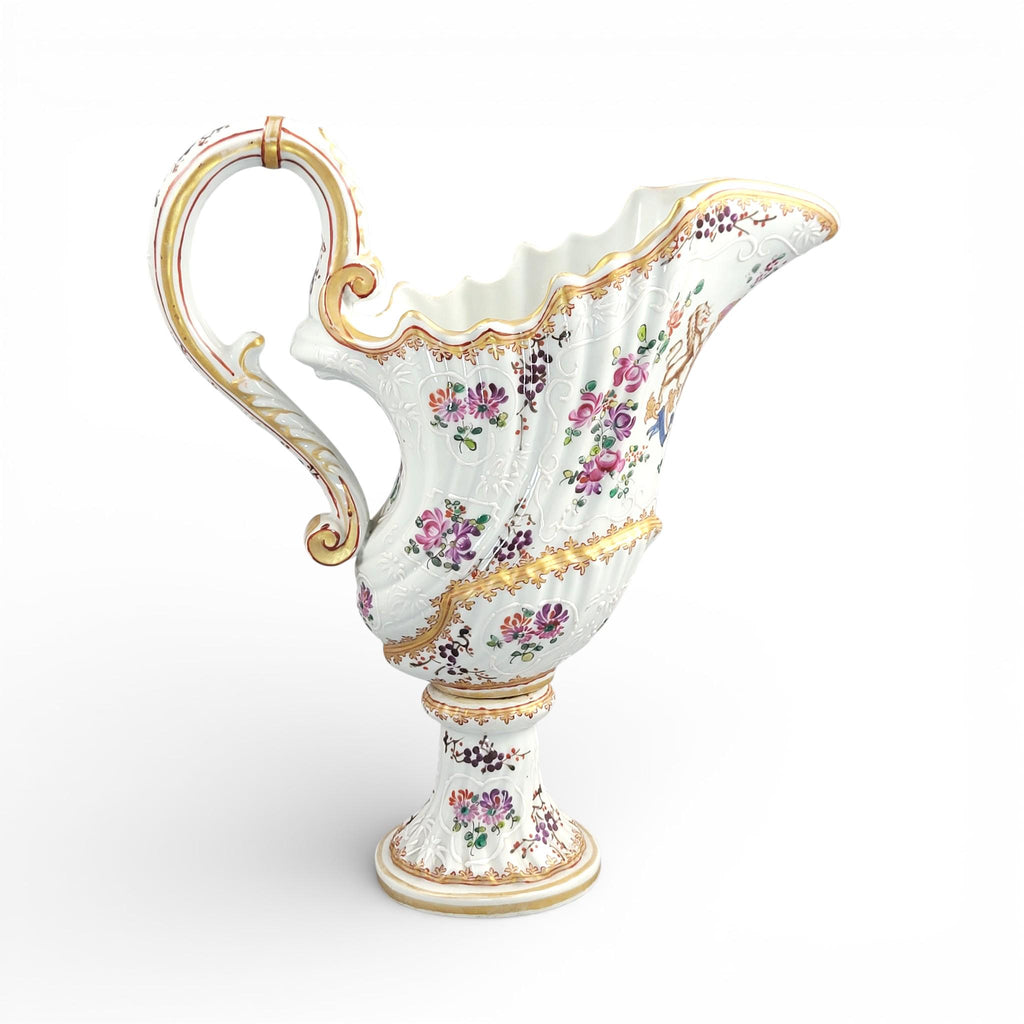 Samson Armorial Porcelain Ewer, Helm-Shaped, Paris, late 19th century
