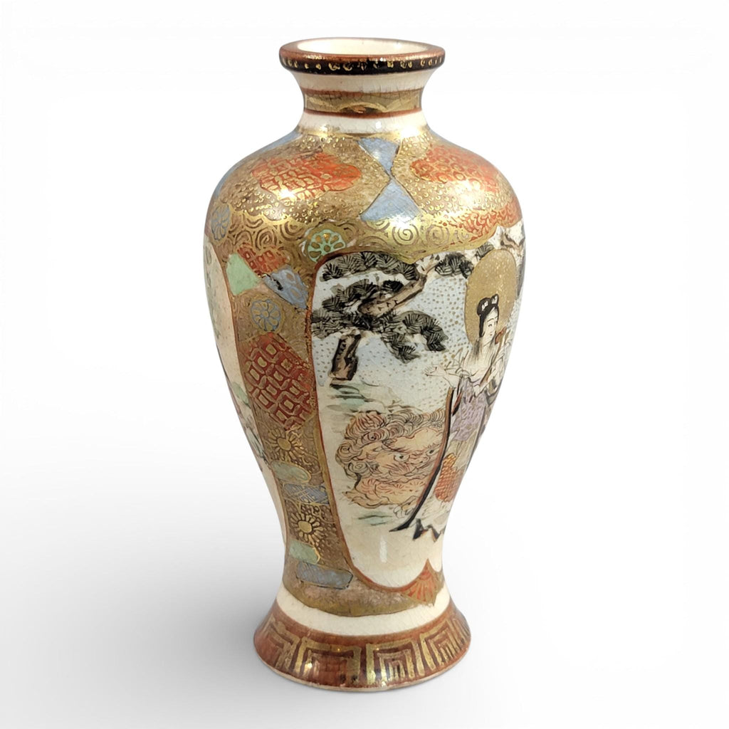 Miniature Meiji Japanese Satsuma Vase Signed Chosei, Gilded Detail