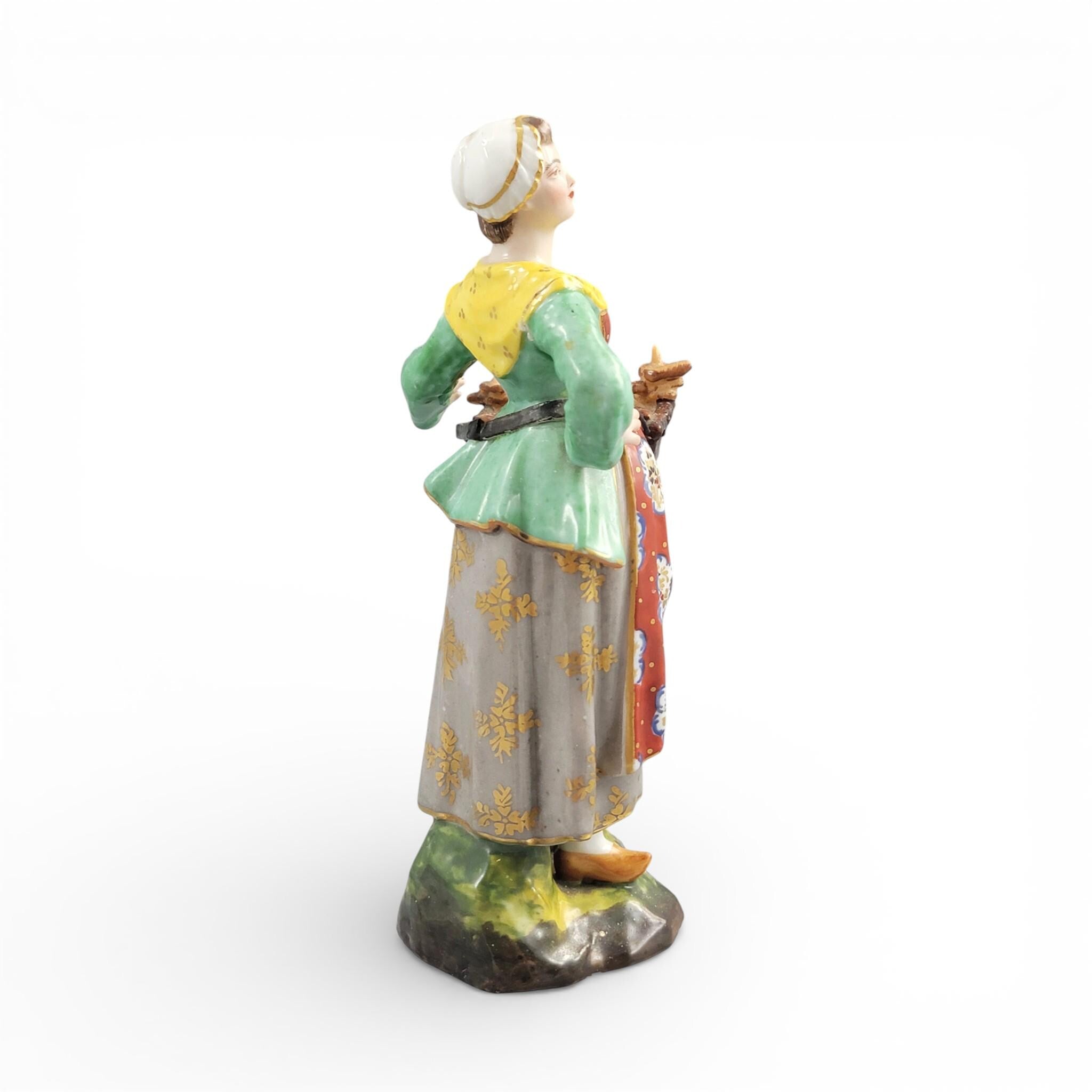 Derby Porcelain Bun Seller Figure, English Street Vendor, c.1800