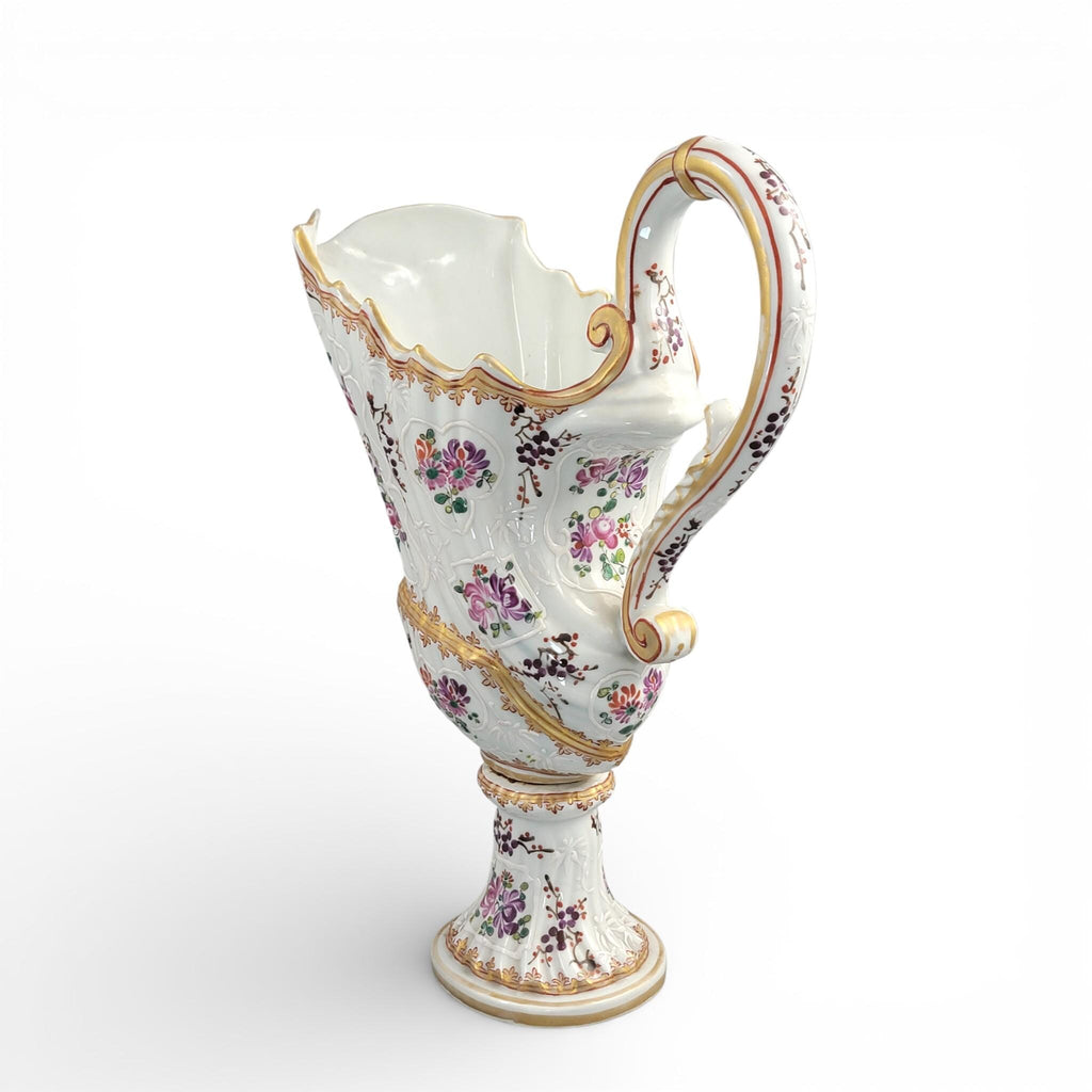 Samson Armorial Porcelain Ewer, Helm-Shaped, Paris, late 19th century