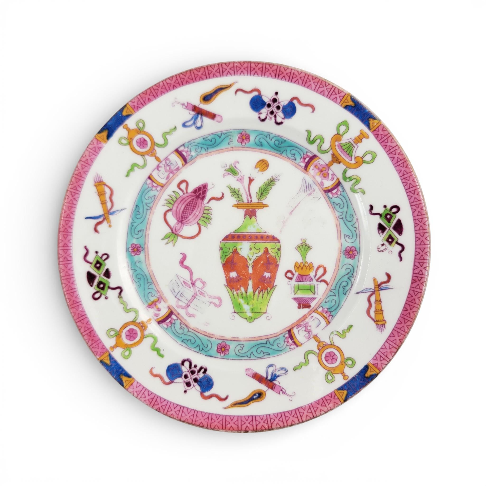 Minton Pair of Oriental “Red Vase” Cabinet Plates, Chinese Inspired Decor, c.1900