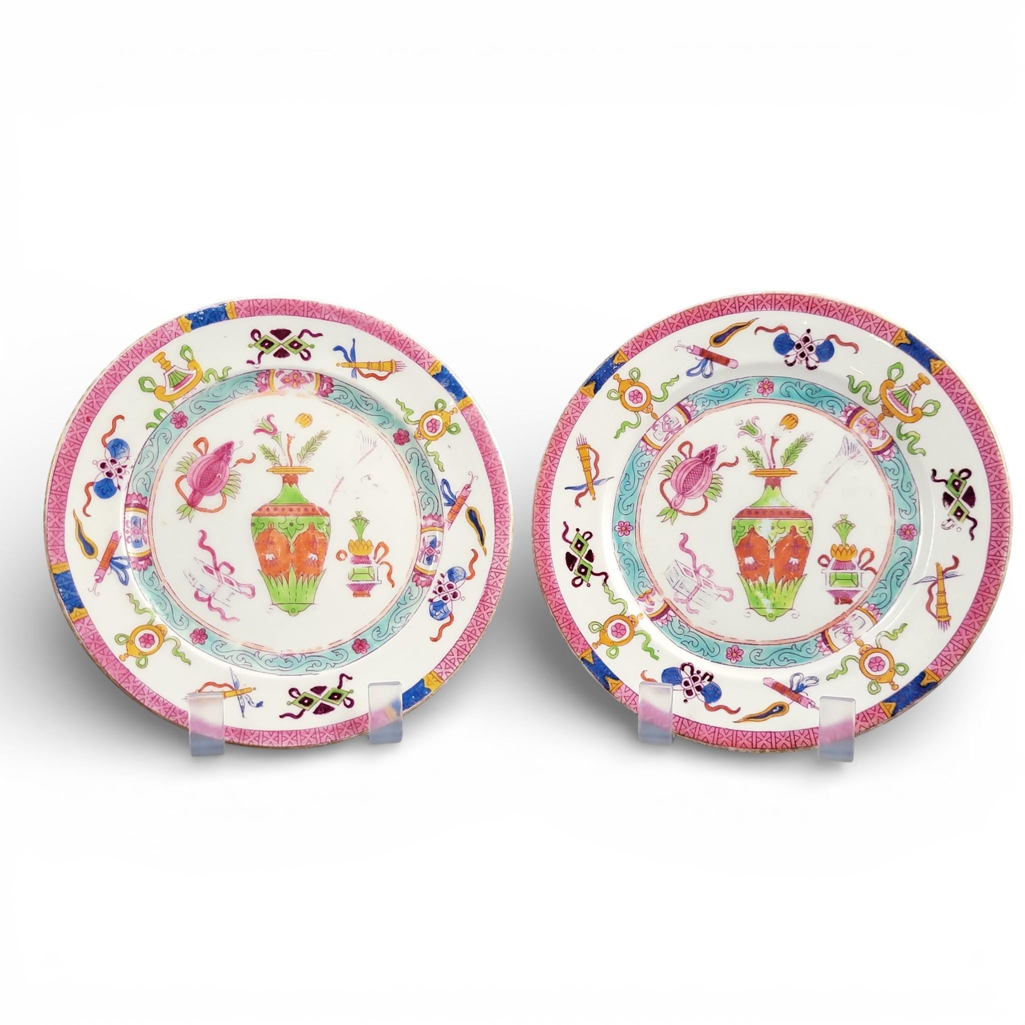 Minton Pair of Oriental “Red Vase” Cabinet Plates, Chinese Inspired Decor, c.1900