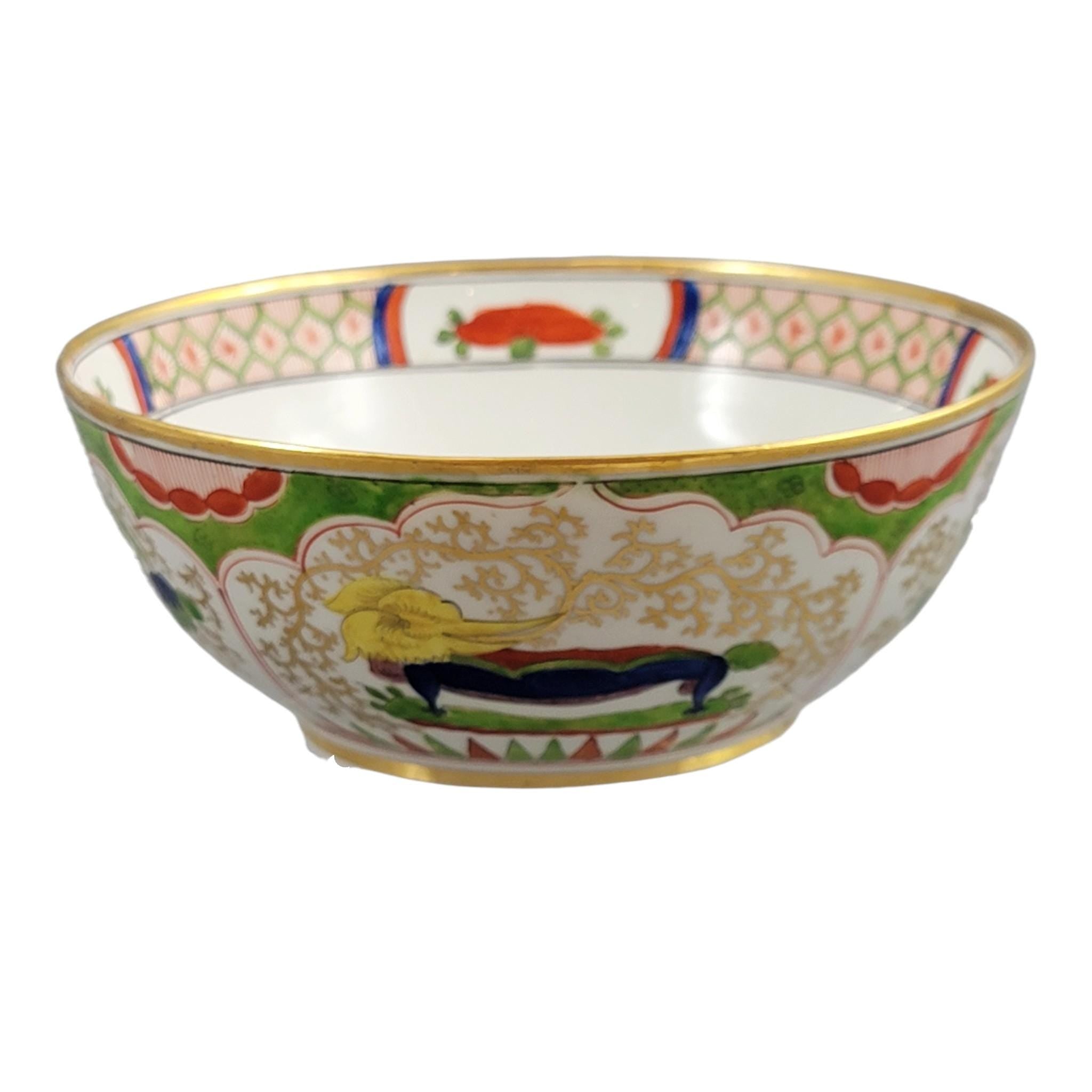 Worcester Regency Porcelain Dragon Bowl, Flight Barr & Barr Period, c. 1815