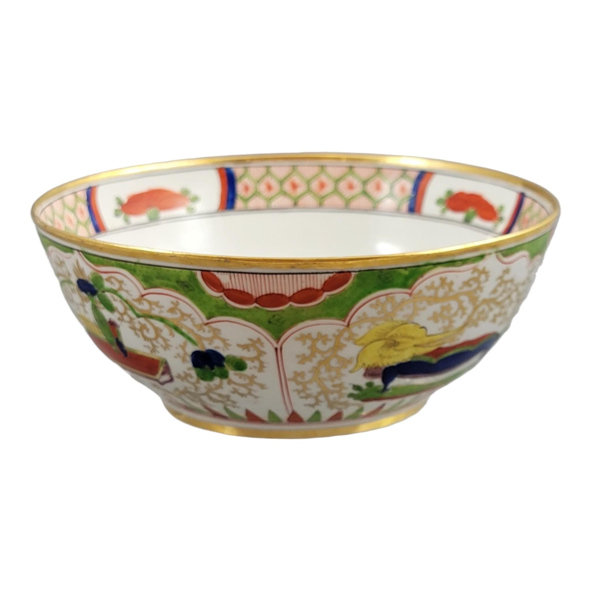 Worcester Regency Porcelain Dragon Bowl, Flight Barr & Barr Period, c. 1815