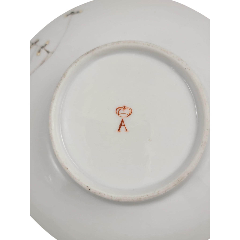 Manufacture de la Reine Trembleuse Chocolate Cup and Saucer, Paris c.1780–1800